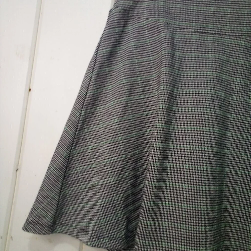 Loft Skirt Women XS A-Line Short Plaid Classic Black Green